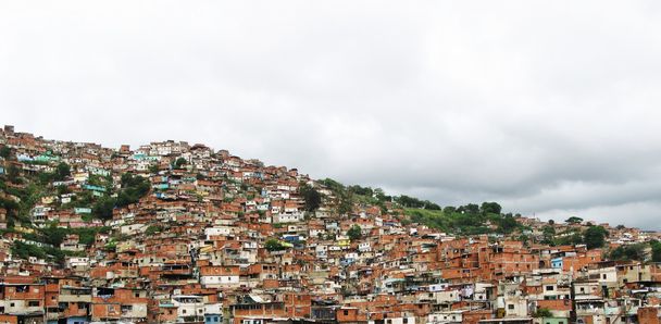 Burjánzó ghetto Caracas, Venezuela - Fotó, kép