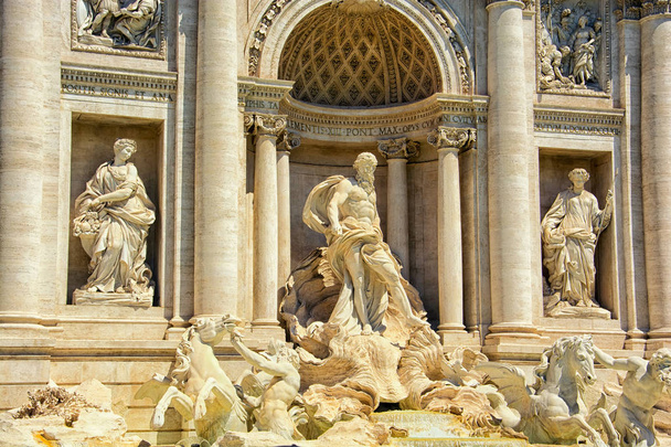 The famous de Trevi Fountain, Rome, Italy. - Φωτογραφία, εικόνα