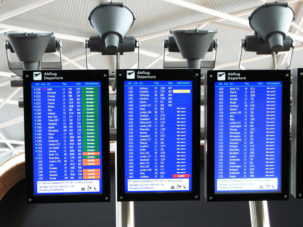Informations sur le tableau de départ de l'aéroport
 - Photo, image