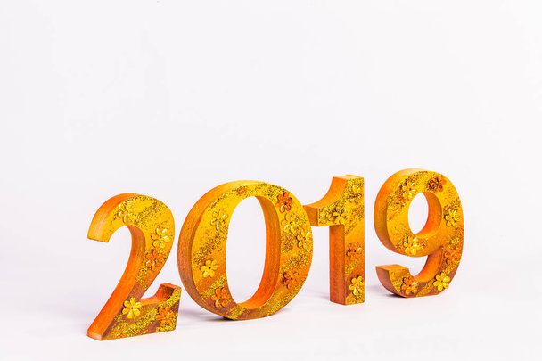 happy new year 2019 with gold writing in white background - Foto, immagini