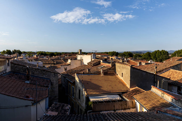 aerial view of rooftops and traditional houses in french town, provence - Foto, imagen
