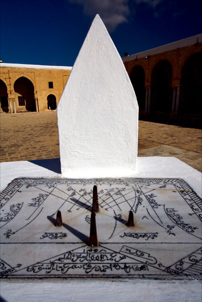 reloj de sol Gran mezquita
 - Foto, imagen