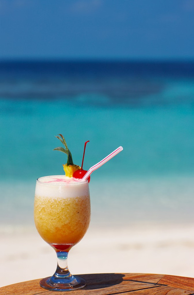 fruitige cocktail - Foto, afbeelding