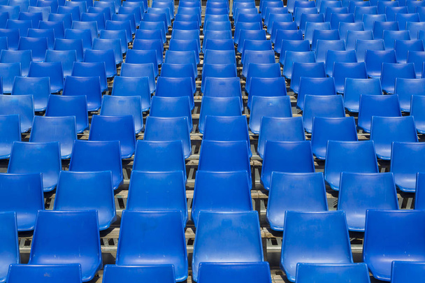 üres kék szék sorok Tribune - Fotó, kép