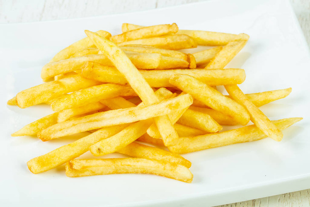 Patatas fritas fritas calientes sabrosas
 - Foto, imagen