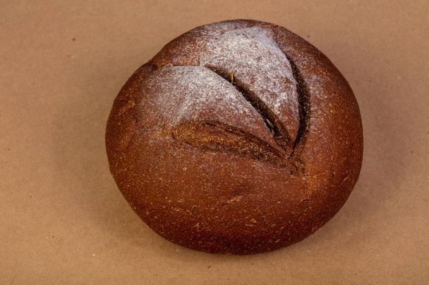 Ζεστή κρούστα σπιτικό γύρο ψωμί - Φωτογραφία, εικόνα
