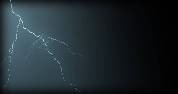 Lightning strikes op een zwarte achtergrond met realistische reflecties - Foto, afbeelding