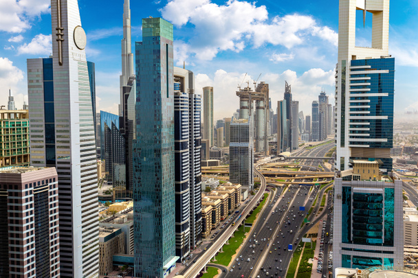 Αεροφωτογραφία του κέντρου του Ντουμπάι σε μια καλοκαιρινή μέρα, Ηνωμένα Αραβικά Εμιράτα - Φωτογραφία, εικόνα
