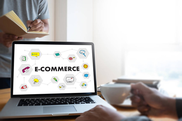 Business people use Technology E-commerce Internet Global Marketing Purchasing Plan and Bank Concept commerc - Fotó, kép