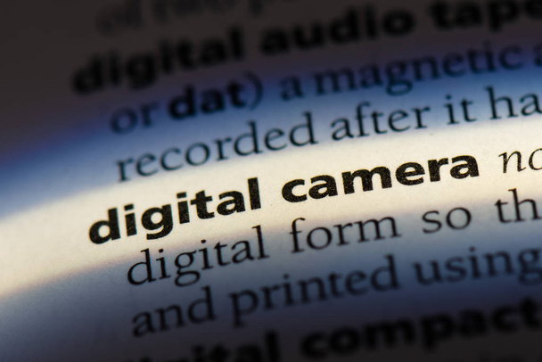 単語を辞書でデジタル カメラ。デジタル カメラの概念 - 写真・画像