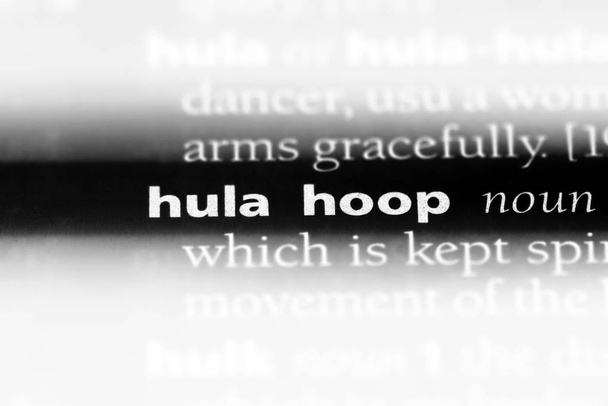 palabra hula hoop en un diccionario. concepto de hula hoop
. - Foto, imagen
