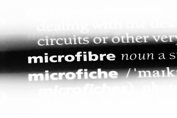 palabra de microfibra en un diccionario. concepto de microfibra
. - Foto, imagen