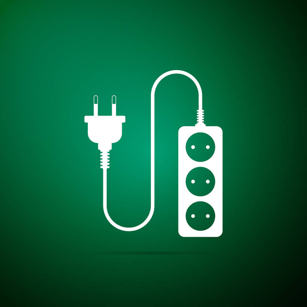 電気延長コード アイコンが緑の背景に分離されました。電源プラグ ソケット。フラットなデザイン。ベクトル図 - ベクター画像