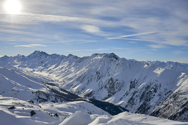 Ischgl / Samnaun ski mountain resort, Austria na czas zimowy - Zdjęcie, obraz