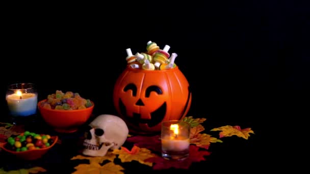 Halloween Day Thema mit verschiedenen Süßigkeiten Filmsammlung - Filmmaterial, Video