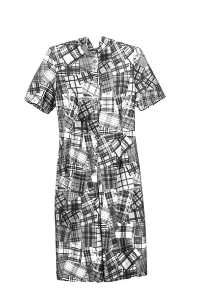 Vestido midi elegante com padrão colorido geométrico abstrato, isolado em fundo branco. Foto na barra transversal e ombros-hangenrs
 - Foto, Imagem