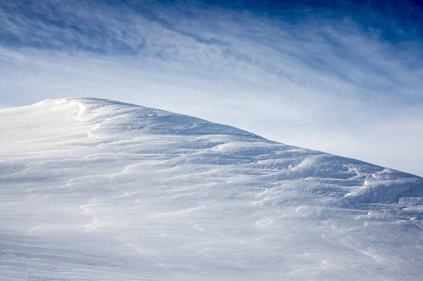 Snowy mountain slope background, val d'Isere, France - 写真・画像