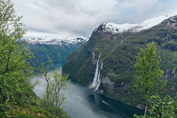 Geiranger Fjord view, Norway - Φωτογραφία, εικόνα