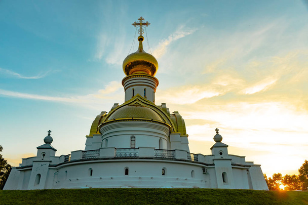 Χαμπάροφσκ, Ρωσική Ομοσπονδία - 27 Αυγούστου 2018: Εκκλησία του Αγίου Σεραφείμ του Σάρωφ - Φωτογραφία, εικόνα