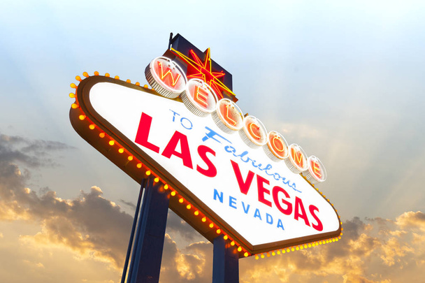 letrero con inscripción Bienvenido a Fabuloso Las Vegas
 - Foto, Imagen