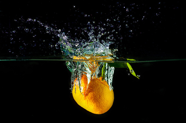 orangesplash - Zdjęcie, obraz