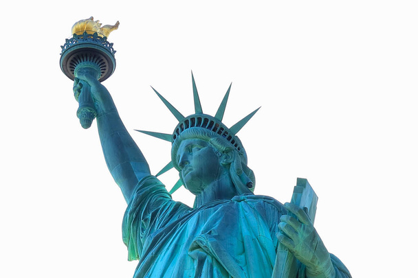 Статуя Свободы на белом фоне, Нью-Йорк
 - Фото, изображение