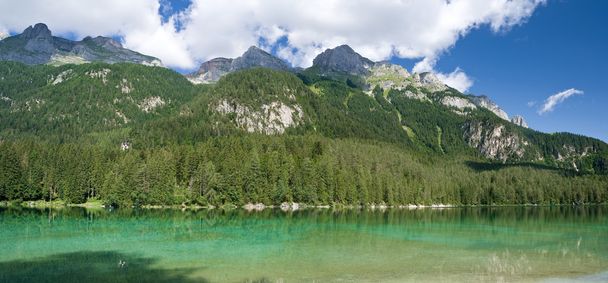 Tovel lago panorama
 - Foto, Imagen