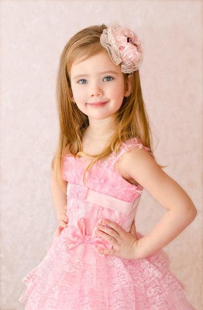 Portrait of smiling little girl in princess dress - Foto, Imagem