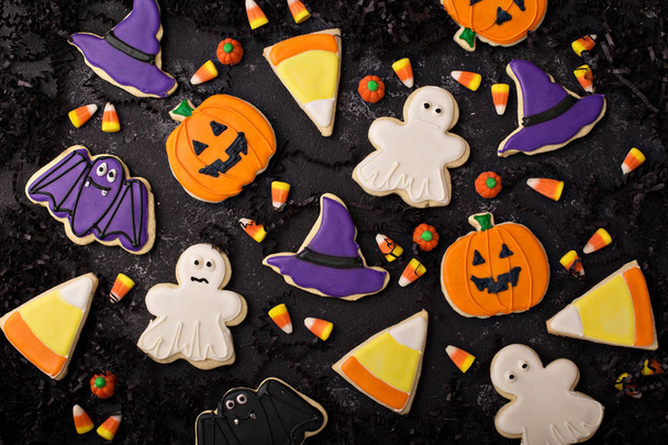 Halloween cookies decorated with royal icing - Φωτογραφία, εικόνα