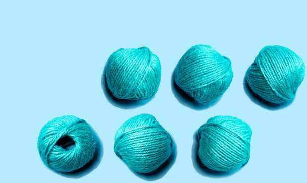 Set of blue hemp threads isolated on blue color background. Colorful Tones, Flat lay. copy space for your text - Foto, Bild