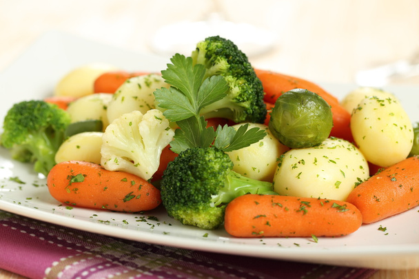 boiled mixed vegetables with carrots potato and broccoli - Zdjęcie, obraz