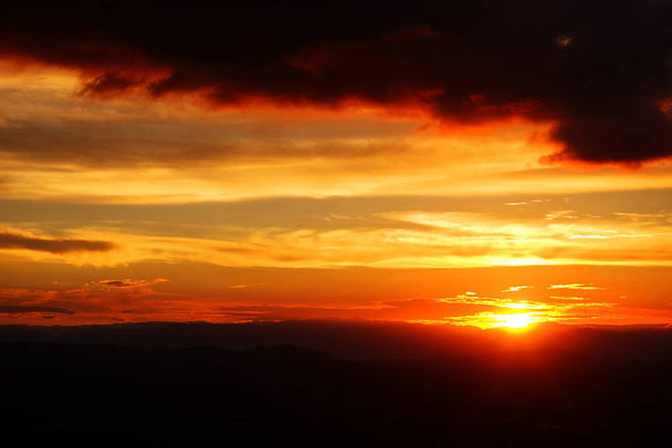 Εικόνα φόντου ενός ηλιοβασιλέματος της Κολομβίας - Φωτογραφία, εικόνα