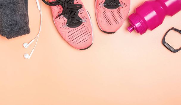 Fitness accessories like sneakers, bottle with water and other - Zdjęcie, obraz