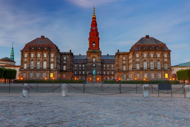 Copenhague. Casas del Parlamento. Christiansborg. - Foto, imagen