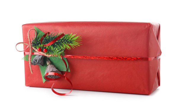 Beautiful Christmas gift box on white background - Valokuva, kuva