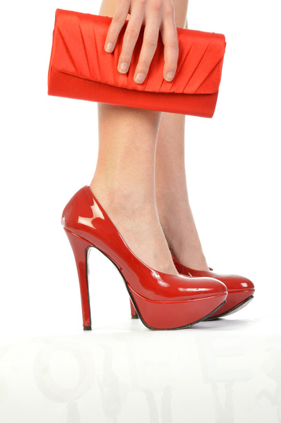 Punaiset kengät 171
 - Valokuva, kuva