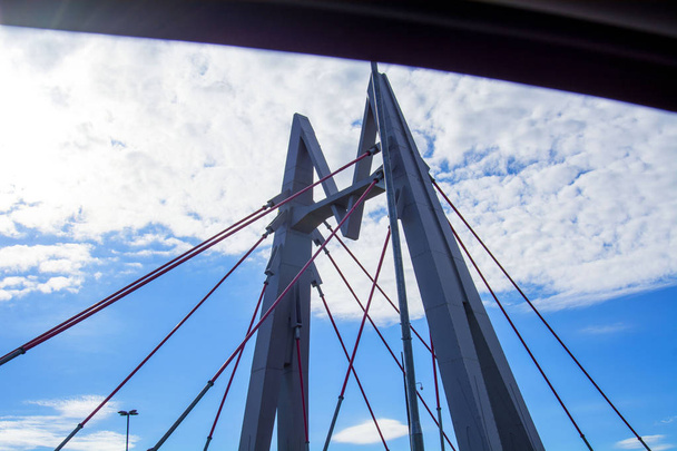 Porta Mazembe (ponte), Porto Alegre, Rio Grande do Sul, Brasile
 - Foto, immagini