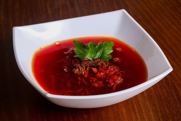 パセリのロシアの borcht スープ - 写真・画像