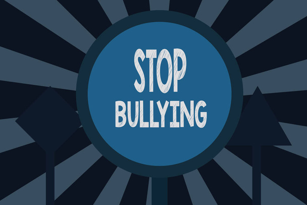 Sinal de texto mostrando Stop Bullying. Foto conceitual Luta e Elimina este Comportamento Inaceitável Agressivo
 - Foto, Imagem