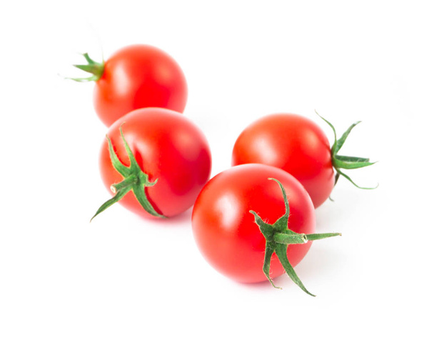 Frische Tomaten isoliert auf weißem Hintergrund, Rohkost - Foto, Bild