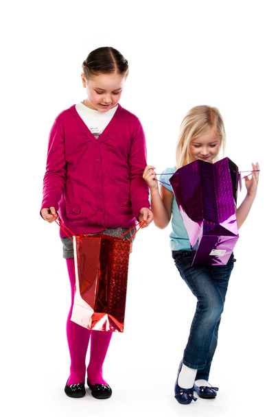 Children with shopping - Valokuva, kuva
