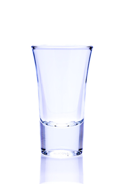 empty shot glass - Foto, afbeelding