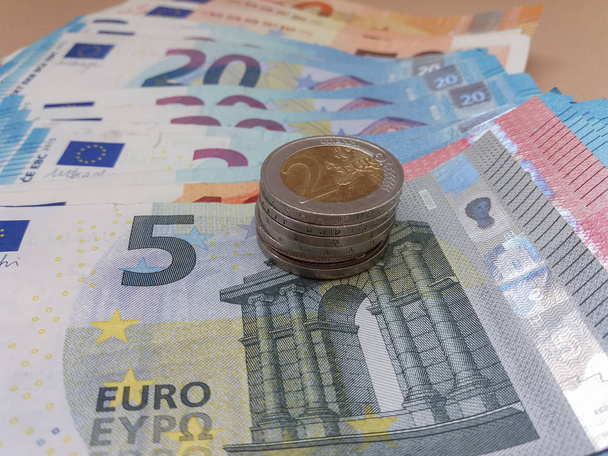 banknoty euro (eur) - prawnym środkiem płatniczym w Unii Europejskiej - Zdjęcie, obraz