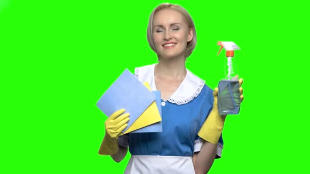 Portrait of housewife with detergent spray and fiber napkins. - Footage, Video