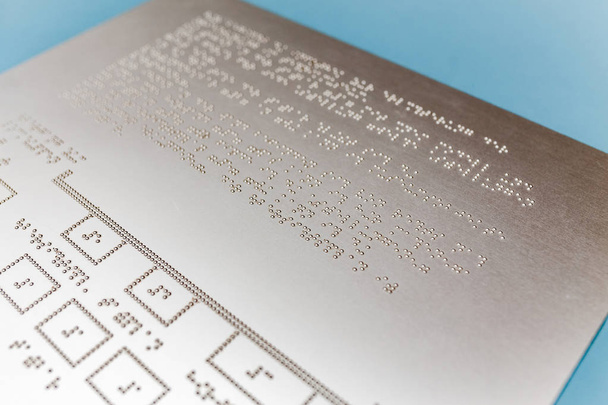 Close-up de texto braille, Fundo abstrato
 - Foto, Imagem