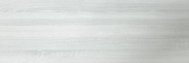 houten achtergrondstructuur, verweerde licht rustiek eiken. verschoten houten gelakte verf tonen woodgrain textuur. hardhout planken achtergrond patroon tabel bovenaanzicht gewassen. - Foto, afbeelding