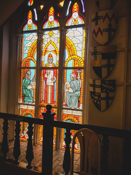 stained glass windows, beautifully shimmering light through a different color glass - 写真・画像