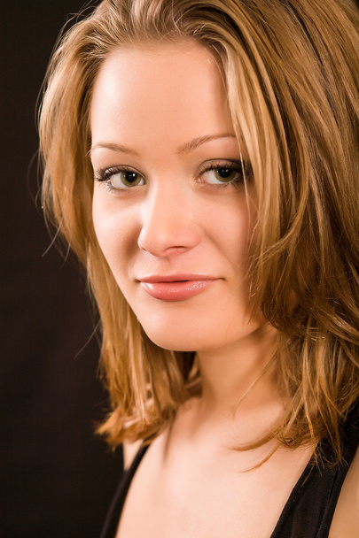 young attractive girl - Foto, afbeelding