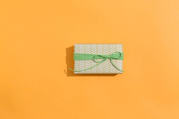 A gift box - Foto, afbeelding