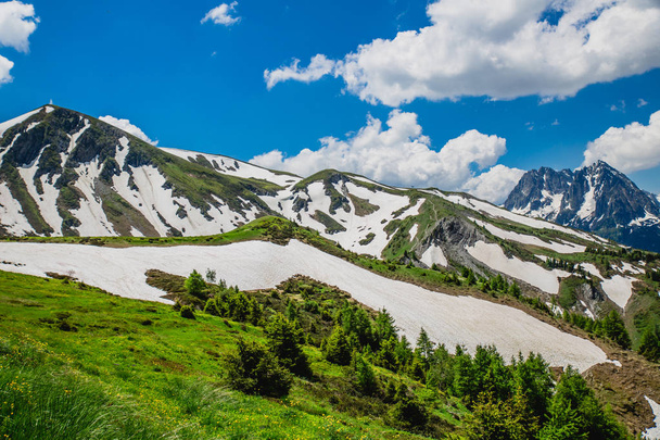 Beautiful mountain landscape with snow - Фото, изображение
